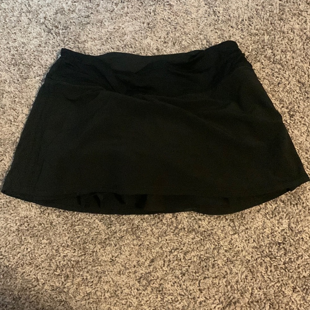 Lulu skirt size 4